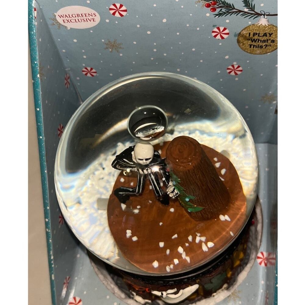 Disney The Nightmare Before Christmas Jack Skellington Musical SnoMotion Globe - Picture 4 of 15